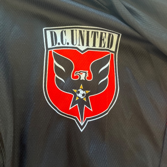 DC United Jersey - Picture 4 of 6